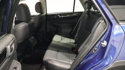 2015 Subaru Outback Limited AWD, Eyesight, Leather image 352124