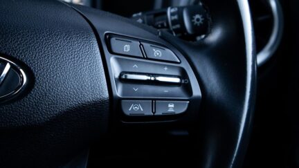 2021 Hyundai Kona EV 64KWH NZ NEW (SOH 100%) image 346911