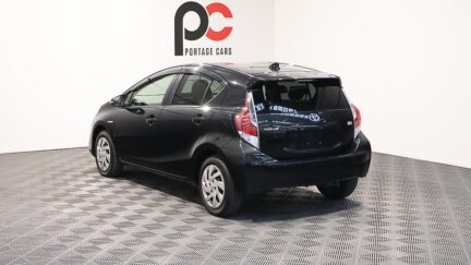 2015 Toyota Aqua S Model + Heated Seats image 347814