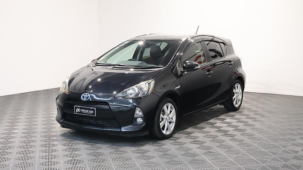 2013 Toyota Aqua S Model, Push Start, Reverse Camera image 348576