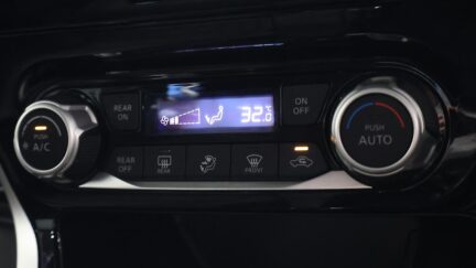 2017 Nissan Serena Highway Star V-Selection image 348995