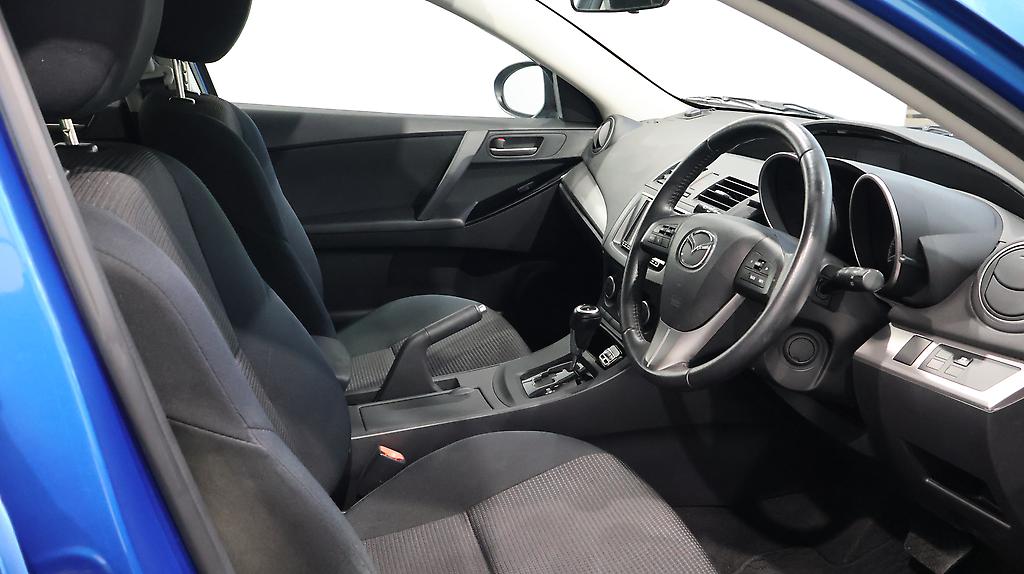 2013 Mazda Axela 15S Sports Edition image 350104