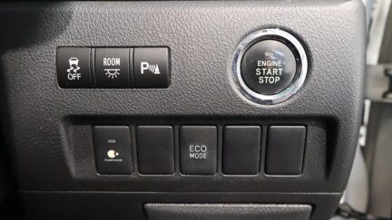 2012 Toyota Alphard 240S image 352157