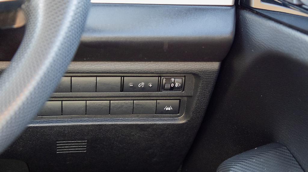 2022 Mitsubishi Outlander LS 2.5P/4WD/NZ NEW image 351081