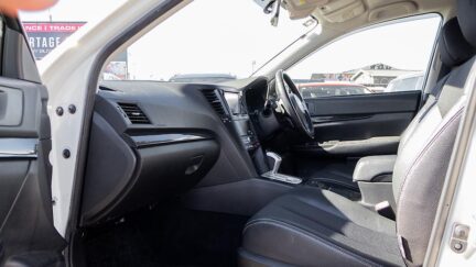 2013 Subaru Legacy Touring wagon 2.5i AWD image 350730