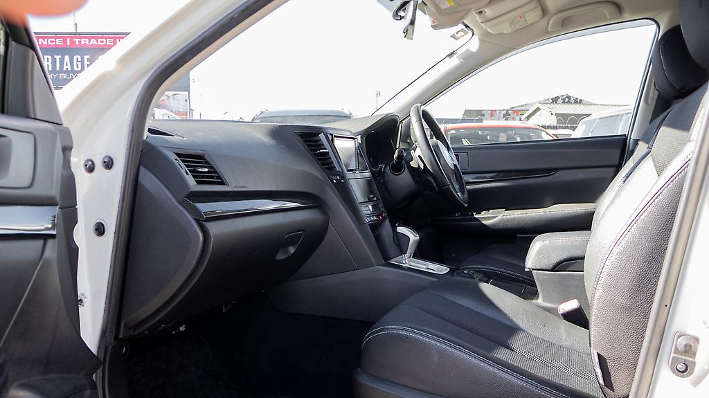 2013 Subaru Legacy Touring wagon 2.5i AWD image 350730