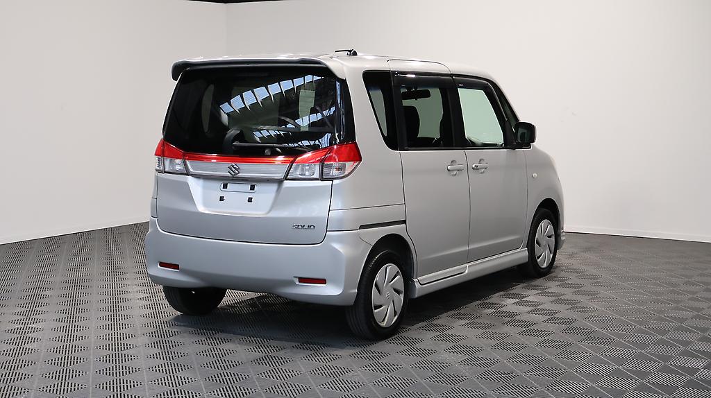2014 Suzuki Solio G Limited image 351990