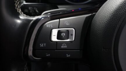 2016 Volkswagen Golf R AWD image 347538