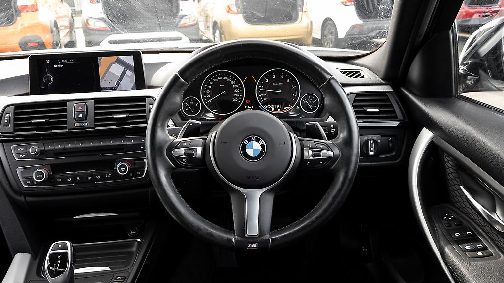 2014 BMW 320i 8AT 320i M sport Push start image 348376