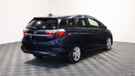 2015 Honda Shuttle Hybrid Z image 350860