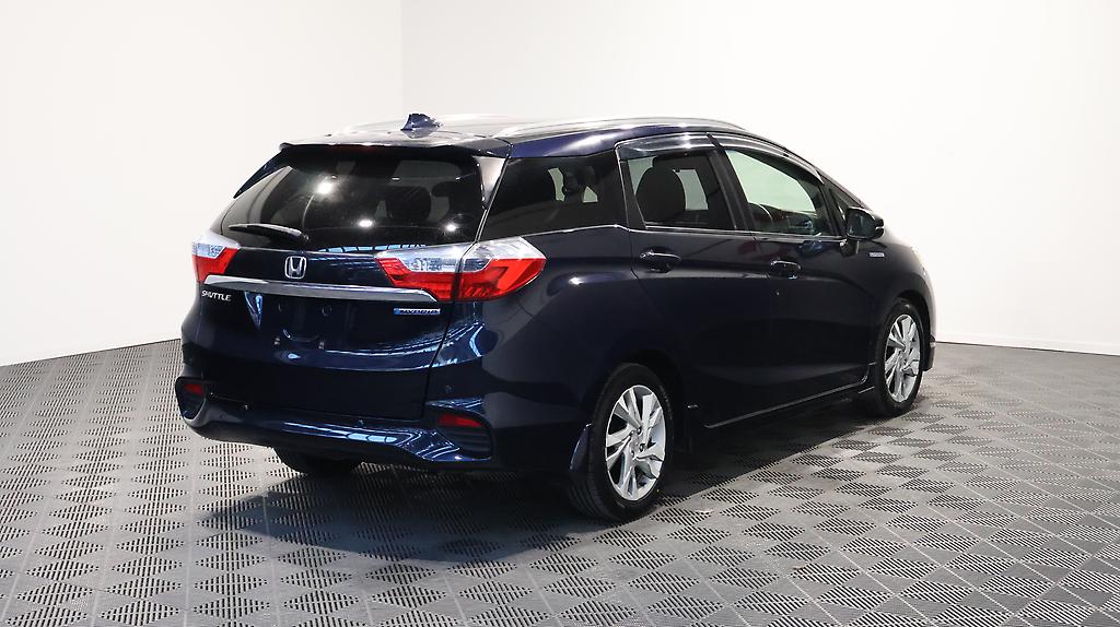 2015 Honda Shuttle Hybrid Z image 350860