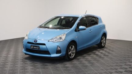 2014 Toyota Aqua G Model, Push Start, Reverse Camera image 350036