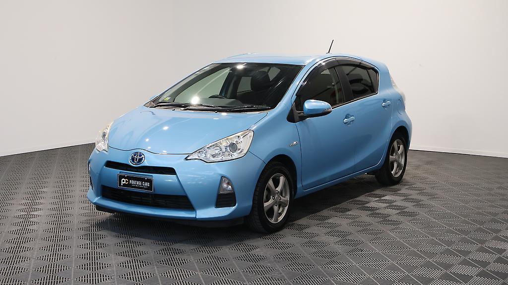 2014 Toyota Aqua G Model, Push Start, Reverse Camera image 350036
