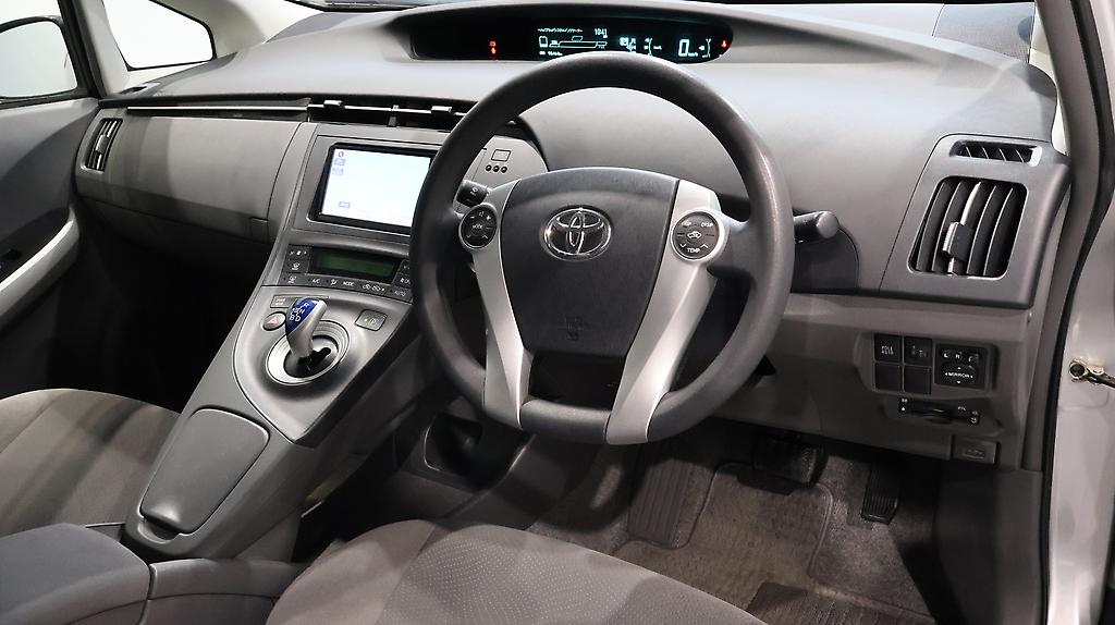 2012 Toyota Prius S Model + Reverse Camera image 349370