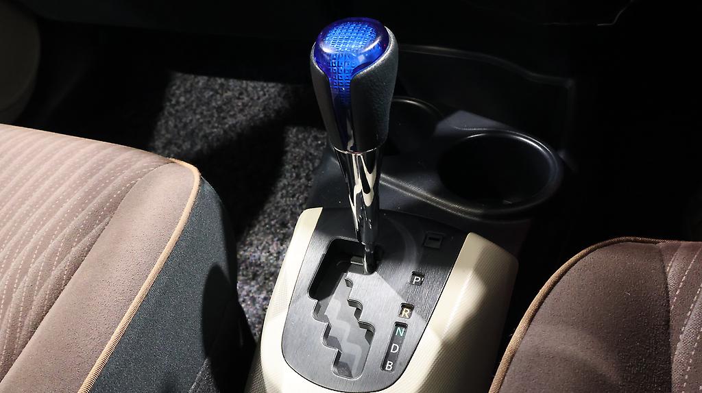 2013 Toyota Aqua G Model + Heated Seats image 347652