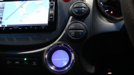 2013 Honda Fit Shuttle Hybrid Smart Selection image 349676