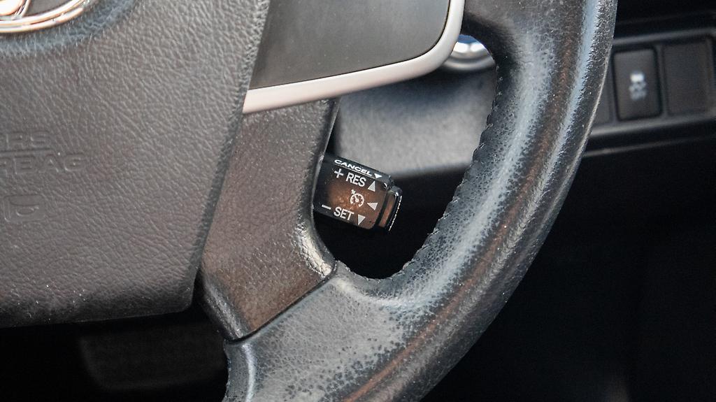 2012 Toyota Camry G-Package hybrid image 351872