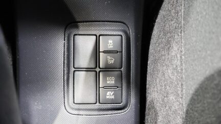 2016 Toyota Aqua G Model + Cruise Control image 347938