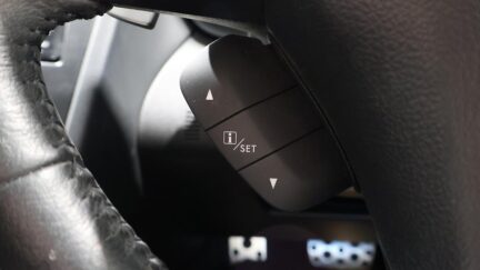 2013 Subaru XV 2.0 i-L  Eyesight AWD image 349131