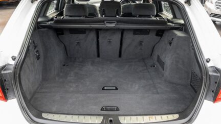 2013 BMW 3 Series 320i M Sports , Parking sensors image 346625