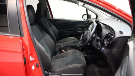2017 Toyota Vitz Hybrid U Sport Package image 346793
