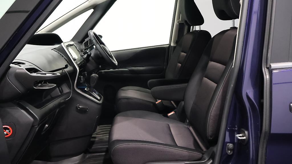 2018 Nissan Serena HIGHWAYSTAR V-Selection image 348057