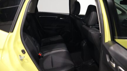 2016 Honda Fit Hybrid L Package image 349142
