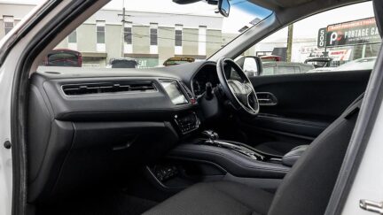 2015 Honda Vezel Hybrid X image 346558