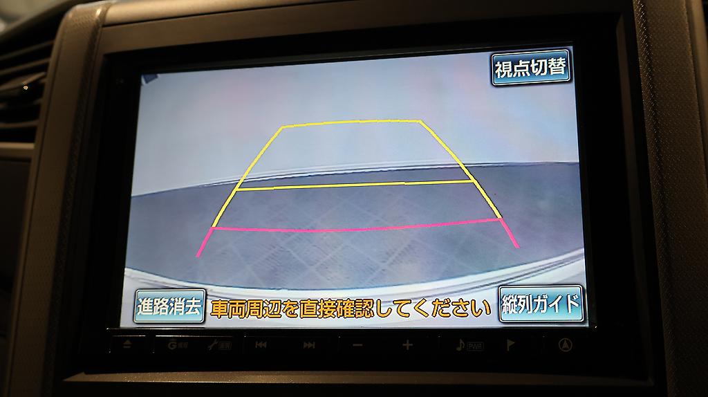 2012 Toyota Vellfire 2.4Z, 8 Seater, Reverse Camera image 349462