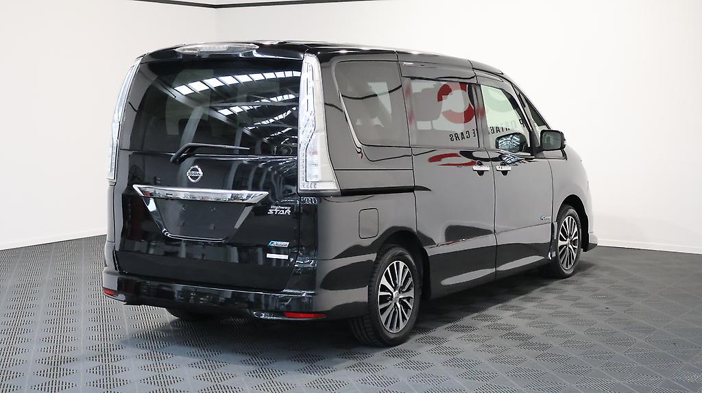 2014 Nissan Serena Highway Star S-Hybrid image 346972