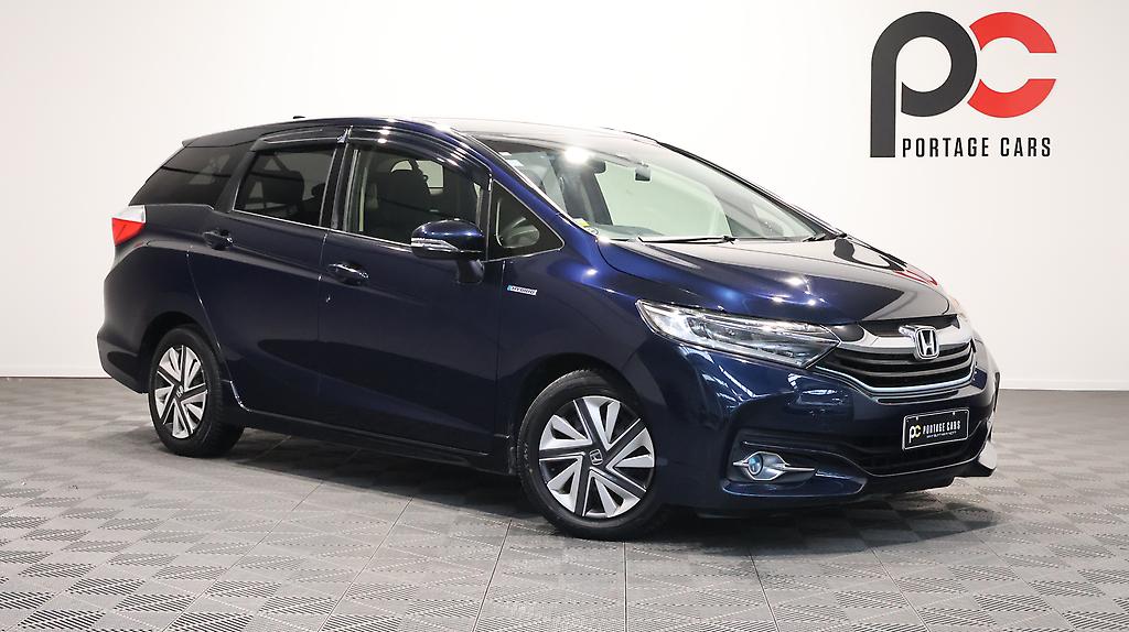 2016 Honda Shuttle Hybrid X image 348250