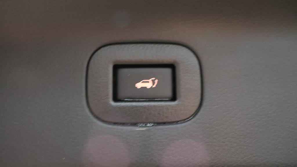 2012 Nissan Elgrand Highway Star Urban Chrome image 348027