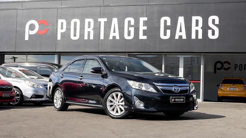 2012 Toyota Camry G-Package hybrid image 351860