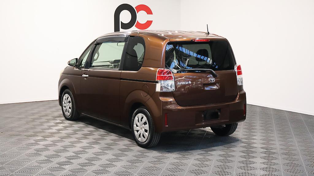 2013 Toyota Spade G Model, Push Start image 350117
