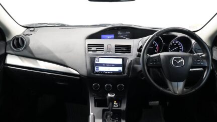 2013 Mazda Axela 15S Sports Edition image 350106