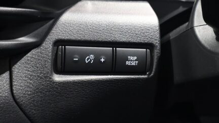 2021 Nissan Note Hyrbid S Model image 349540