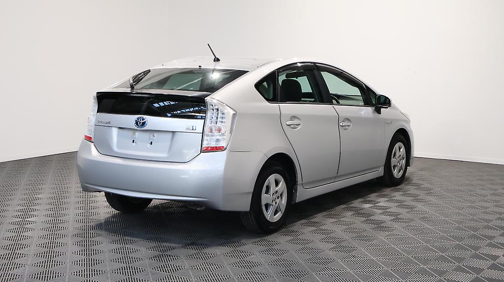 2012 Toyota Prius S Model + Reverse Camera image 349362