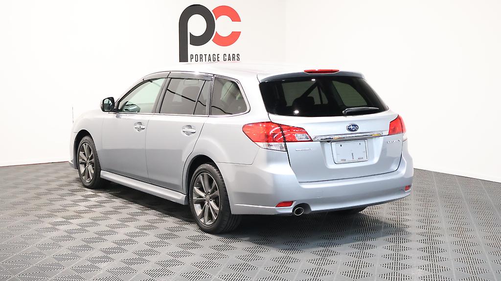 2013 Subaru Legacy Touring Wagon 2.5i B Sports Eyesight G-Package AWD image 347017