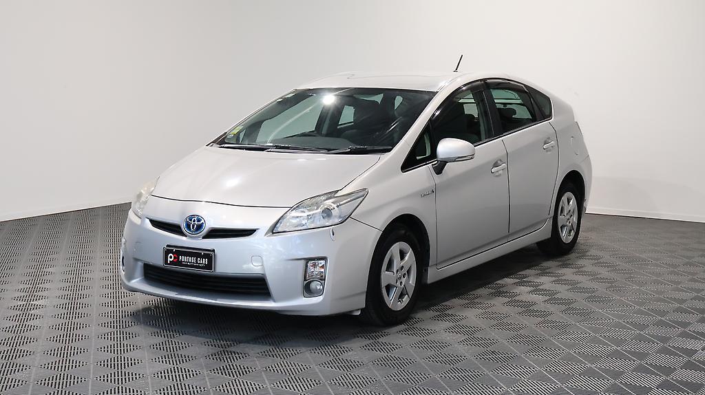 2012 Toyota Prius S Model + Reverse Camera image 349360