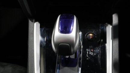 2015 Honda Shuttle Hybrid Z image 348165
