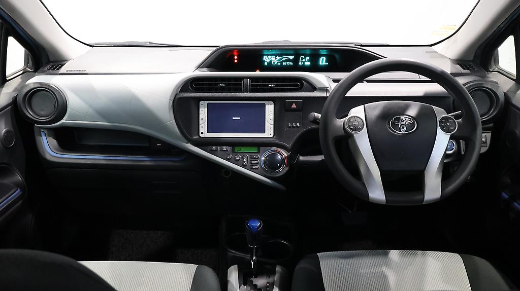 2013 Toyota Aqua S Model, Push Start, Reverse Camera image 348607