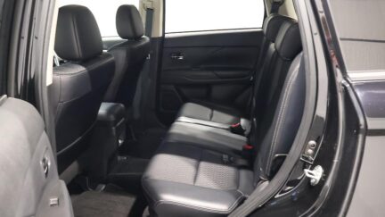 2013 Mitsubishi Outlander image 352367