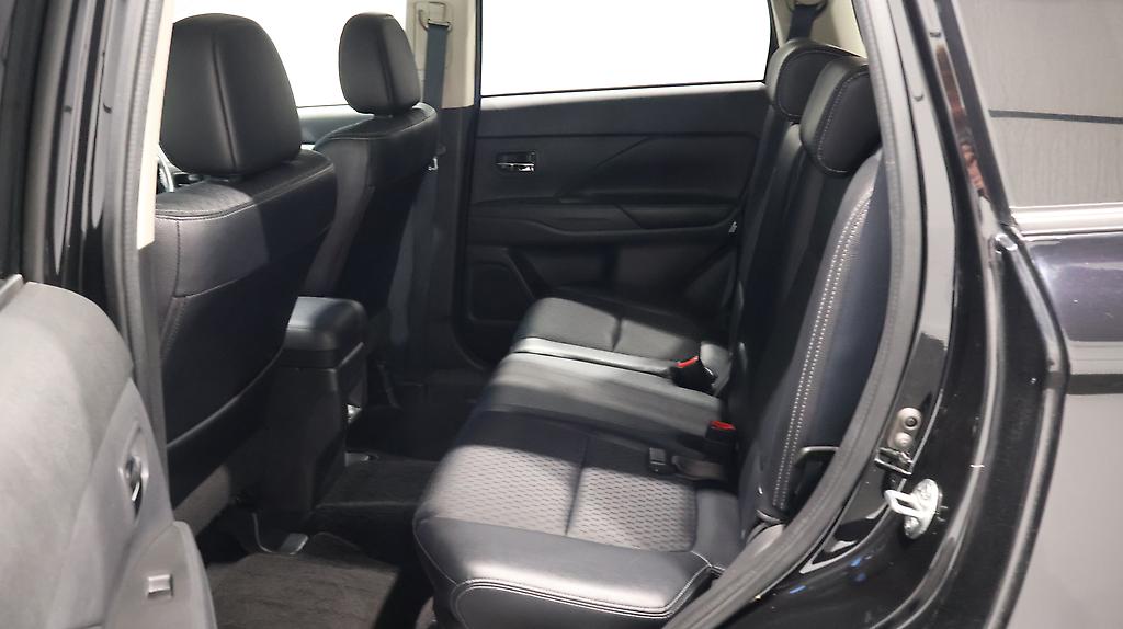 2013 Mitsubishi Outlander image 352367