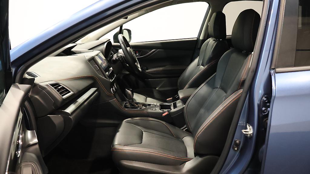 2017 Subaru XV 2.0i-L Eyesight Black Leather AWD image 346330
