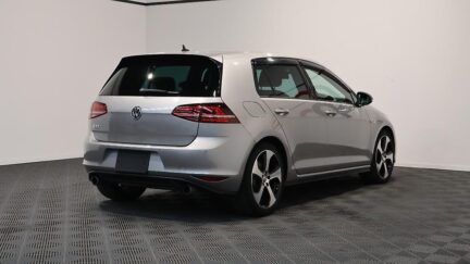 2015 Volkswagen Golf GTI Low KMs image 348193