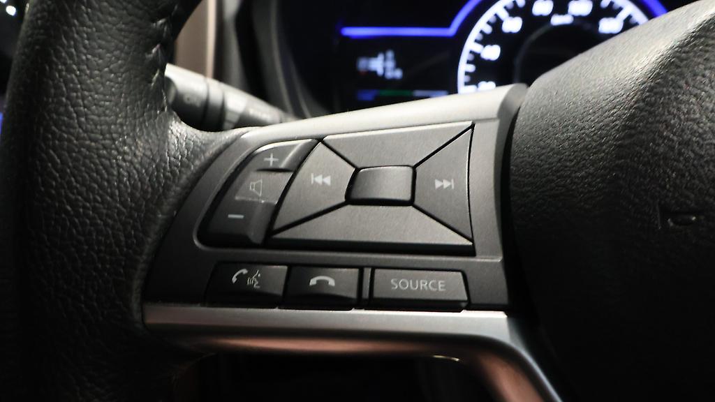 2017 Nissan Note E Power Medalist image 347135