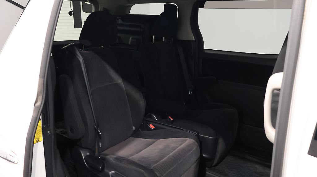 2012 Toyota Alphard 240S image 352149