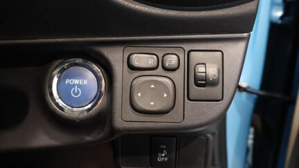 2014 Toyota Aqua G Model, Push Start, Reverse Camera image 350052