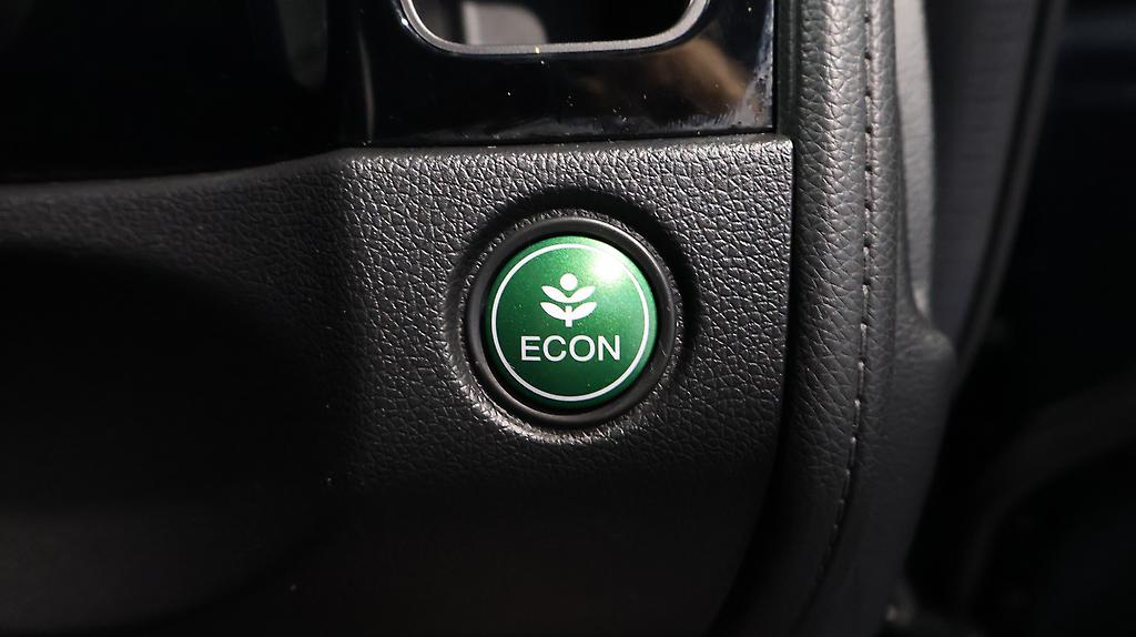 2015 Honda Shuttle Hybrid X image 351321