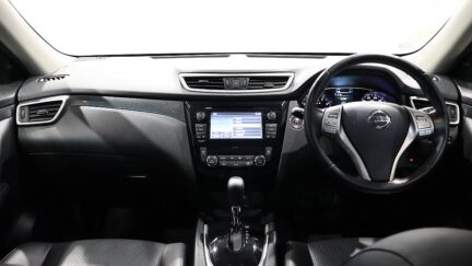 2015 Nissan X-trail 20X Emegency Brake Package image 352016